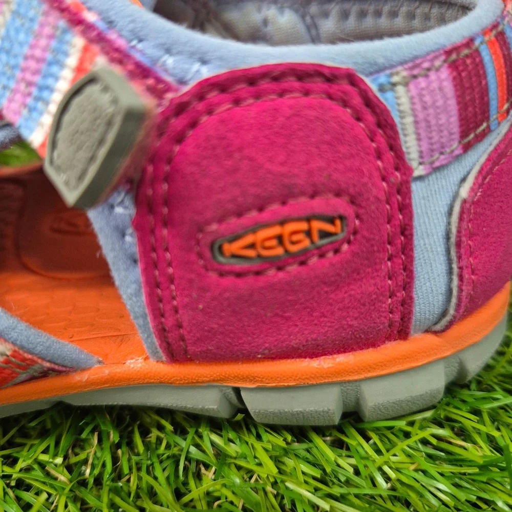 Keen Seacamp II CNX Kids Size 12 Pink Multi Color Sport Sandals 1016427